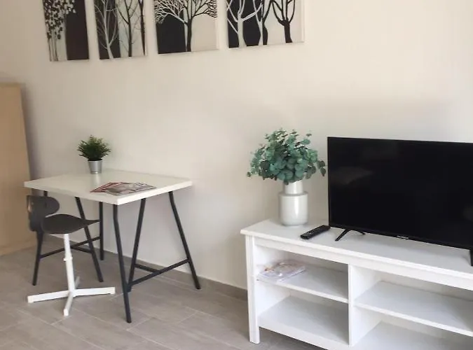 Amplio En Mareverde 아파트 아데제