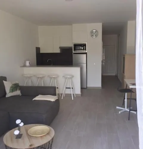 아파트 Amplio En Mareverde *